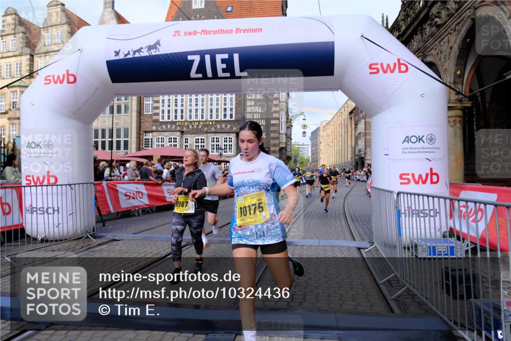 13.09.2026 - 21. swb-Marathon Bremen Tim E. http://msf.ph/oto/10324436 13.09.2026 11:00:14 Ziel 10175, 10236, 10691, 10758, 10867, 11054, 11056, 11071, 11089, 11158, 11159, 11160, 11250, 11259, 11427, 11445, 11453, 11524, 11525, 11528, 11637, 11803, 11879, 11904, 12123, 12238, 12239, 12242, 12243, 12274, 12388, 12480 meine-sportfotos.de