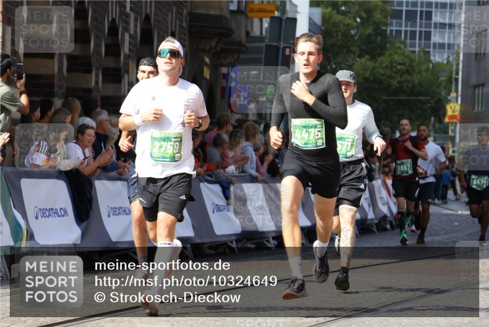 13.09.2026 - 21. swb-Marathon Bremen Strokosch-Dieckow http://msf.ph/oto/10324649 13.09.2026 13:10:54 Ziel 640, 1181, 1277, 1554, 2347, 2605, 4727, 5066, 5152, 5620, 5648, 6267, 7881, 8033, 335, 697, 2021, 2759, 3484, 3647, 4429, 4475, 4571, 5079, 6471, 6657, 8183, 9410, 9622 meine-sportfotos.de