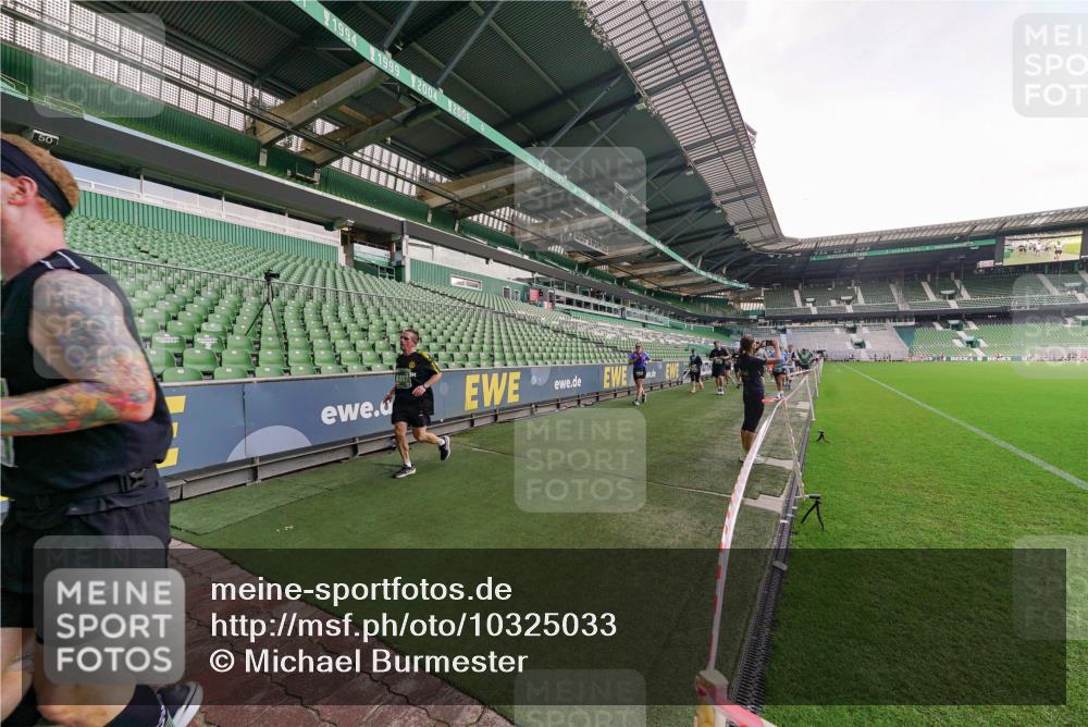 13.09.2026 - 21. swb-Marathon Bremen Michael Burmester http://msf.ph/oto/10325033 13.09.2026 13:28:19 Laufen im Stadion 111, 186, 220, 357, 364, 478, 597, 685, 726, 729, 829, 888, 925, 986, 1079, 1220, 1298, 1325, 1384, 1412, 1496, 1608, 1700, 1741, 1769, 1777, 1958, 1961, 1984, 2236, 2365, 2388, 2404, 2472, 2502, 2507, 2574, 2593, 2725, 2743, 2748, 2862, 2868, 2875, 2876, 2923, 2924, 2991, 3045, 3050, 3061, 3073, 3154, 3184, 3219, 3238, 3321, 3540, 3589, 3592, 3594, 3595, 3678, 3694, 3755, 3756, 3798, 3826, 3853, 3885, 3907, 3953, 3978, 3987, 4108, 4238, 4457, 4660 meine-sportfotos.de