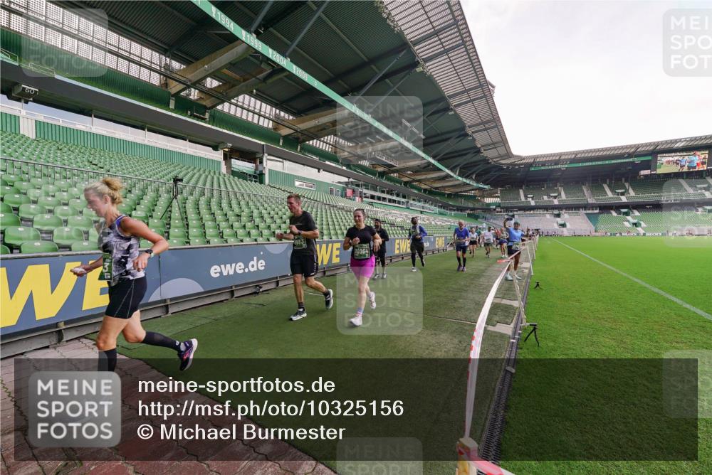 13.09.2026 - 21. swb-Marathon Bremen Michael Burmester http://msf.ph/oto/10325156 13.09.2026 13:28:34 Laufen im Stadion 111, 220, 357, 422, 476, 478, 597, 685, 726, 729, 754, 829, 888, 925, 986, 1079, 1220, 1298, 1325, 1384, 1412, 1496, 1608, 1615, 1741, 1769, 1777, 1958, 1961, 1984, 2236, 2326, 2365, 2472, 2502, 2574, 2593, 2725, 2743, 2862, 2868, 2875, 2876, 2923, 2924, 2991, 3020, 3045, 3061, 3073, 3129, 3154, 3184, 3219, 3238, 3274, 3321, 3361, 3589, 3592, 3594, 3595, 3678, 3694, 3755, 3758, 3798, 3826, 3853, 3885, 3907, 3953, 3965, 3971, 3978, 3987, 4011, 4108, 4238, 4457, 4660 meine-sportfotos.de