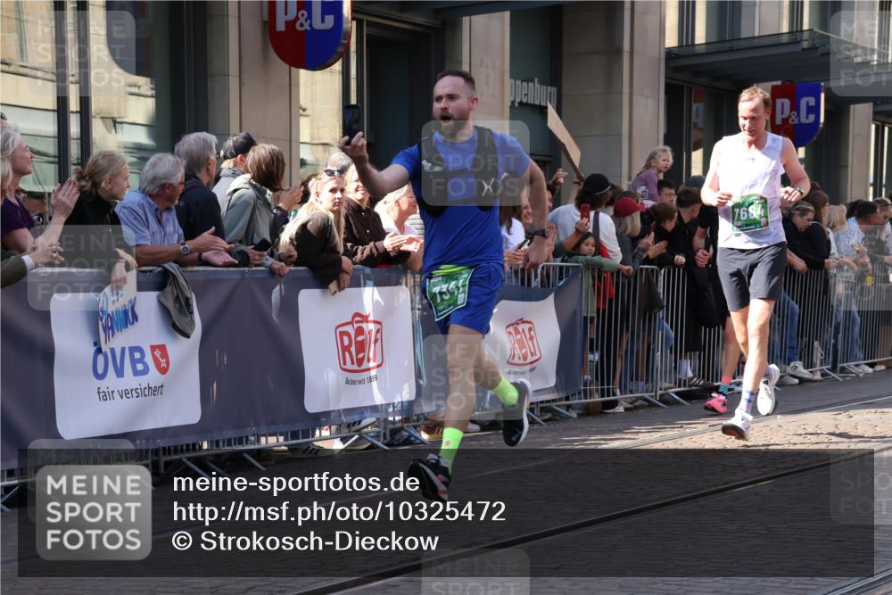 13.09.2026 - 21. swb-Marathon Bremen Strokosch-Dieckow http://msf.ph/oto/10325472 13.09.2026 13:19:54 Ziel 205, 232, 431, 511, 655, 1058, 1252, 1390, 1537, 1750, 1931, 2122, 2343, 2577, 2807, 2885, 2903, 3685, 3690, 4287, 4351, 5137, 5340, 5389, 5450, 5583, 5813, 5837, 6663, 6901, 7018, 7341, 7531, 7664, 8178, 9047, 9518, 9756, 13222, 161, 411, 461, 495, 511, 926, 1010, 1053, 1232, 1281, 1468, 1535, 1551, 1642, 1972, 2870, 2906, 3240, 3319, 3411, 3966, 4101, 4479, 4480, 4977, 4978, 5813, 7037, 7140, 7404, 7488, 7655, 8185, 8263, 9082, 9359, 9984, 13163, 13192 meine-sportfotos.de