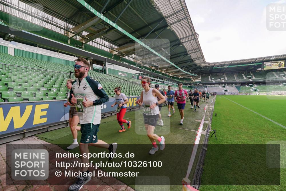 13.09.2026 - 21. swb-Marathon Bremen Michael Burmester http://msf.ph/oto/10326100 13.09.2026 13:30:00 Laufen im Stadion 171, 220, 297, 405, 422, 476, 685, 729, 754, 767, 806, 986, 1079, 1217, 1242, 1270, 1384, 1615, 1633, 1634, 1777, 1810, 1811, 1886, 1983, 2216, 2238, 2242, 2249, 2263, 2326, 2365, 2436, 2449, 2546, 2593, 2615, 2637, 2719, 2738, 2740, 2830, 2862, 2868, 2869, 2871, 2918, 2924, 2991, 2994, 3020, 3053, 3101, 3129, 3227, 3238, 3274, 3286, 3321, 3361, 3563, 3594, 3595, 3605, 3678, 3755, 3758, 3798, 3876, 3898, 3929, 3953, 3965, 3971, 3987, 4011, 4056 meine-sportfotos.de