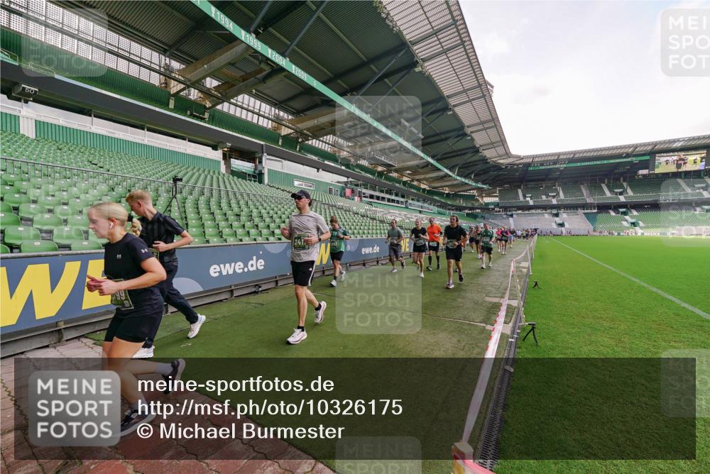 13.09.2026 - 21. swb-Marathon Bremen Michael Burmester http://msf.ph/oto/10326175 13.09.2026 13:30:05 Laufen im Stadion 171, 224, 297, 405, 422, 476, 639, 685, 729, 754, 767, 806, 986, 1217, 1242, 1270, 1384, 1615, 1633, 1634, 1777, 1810, 1811, 1886, 1983, 2216, 2238, 2242, 2249, 2263, 2326, 2368, 2372, 2436, 2449, 2546, 2615, 2637, 2719, 2738, 2740, 2830, 2862, 2868, 2869, 2871, 2918, 2924, 2991, 2994, 3020, 3053, 3101, 3129, 3227, 3238, 3274, 3286, 3321, 3361, 3563, 3594, 3595, 3605, 3678, 3755, 3758, 3798, 3873, 3876, 3898, 3929, 3953, 3965, 3971, 3987, 4011, 4056 meine-sportfotos.de