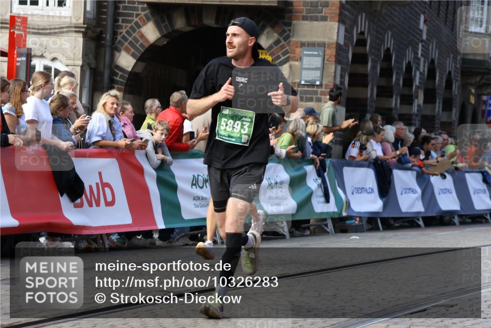13.09.2026 - 21. swb-Marathon Bremen Strokosch-Dieckow http://msf.ph/oto/10326283 13.09.2026 13:11:54 Ziel 382, 3899, 5585, 6059, 7109, 8982, 493, 2444, 2447, 2820, 3336, 3703, 4283, 4698, 5940, 6739, 7621 meine-sportfotos.de