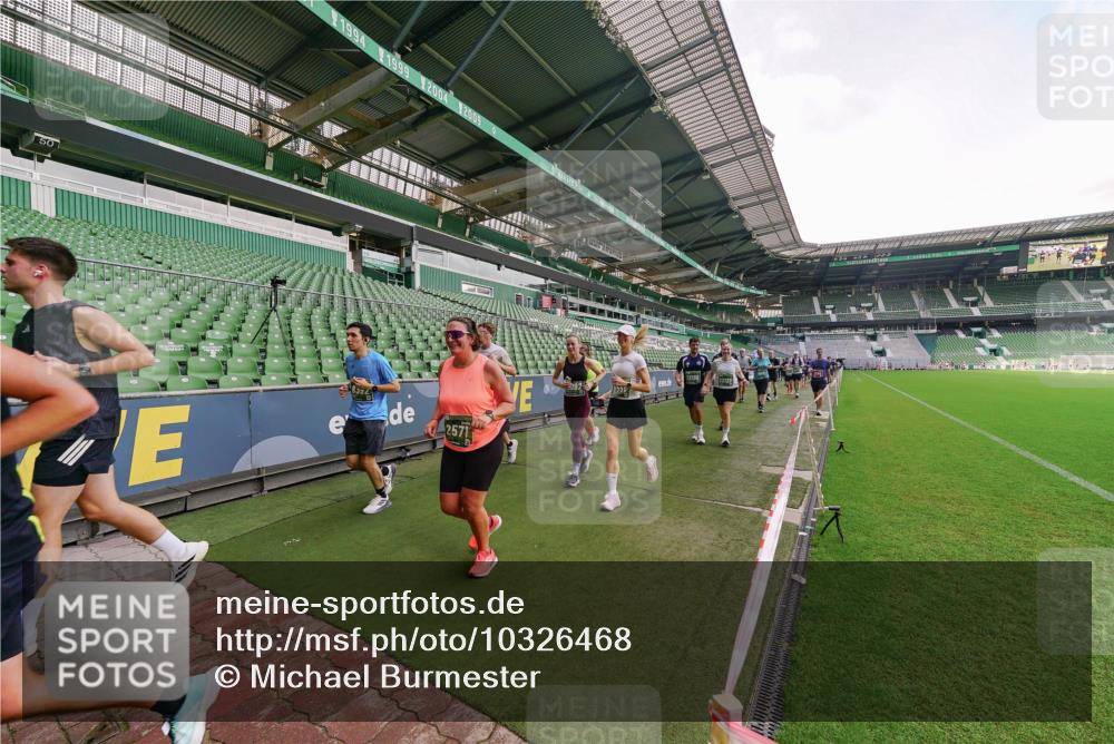 13.09.2026 - 21. swb-Marathon Bremen Michael Burmester http://msf.ph/oto/10326468 13.09.2026 13:30:35 Laufen im Stadion 122, 171, 224, 295, 297, 405, 476, 639, 754, 767, 806, 840, 1114, 1217, 1242, 1270, 1314, 1329, 1529, 1633, 1634, 1775, 1810, 1811, 1886, 1983, 2216, 2238, 2242, 2249, 2263, 2368, 2372, 2436, 2449, 2546, 2615, 2629, 2637, 2643, 2677, 2719, 2738, 2740, 2830, 2869, 2871, 2877, 2918, 2952, 2994, 3038, 3053, 3094, 3101, 3129, 3227, 3274, 3286, 3401, 3426, 3563, 3605, 3723, 3758, 3873, 3876, 3898, 3918, 3929, 3965, 3971, 4011, 4056, 357 meine-sportfotos.de