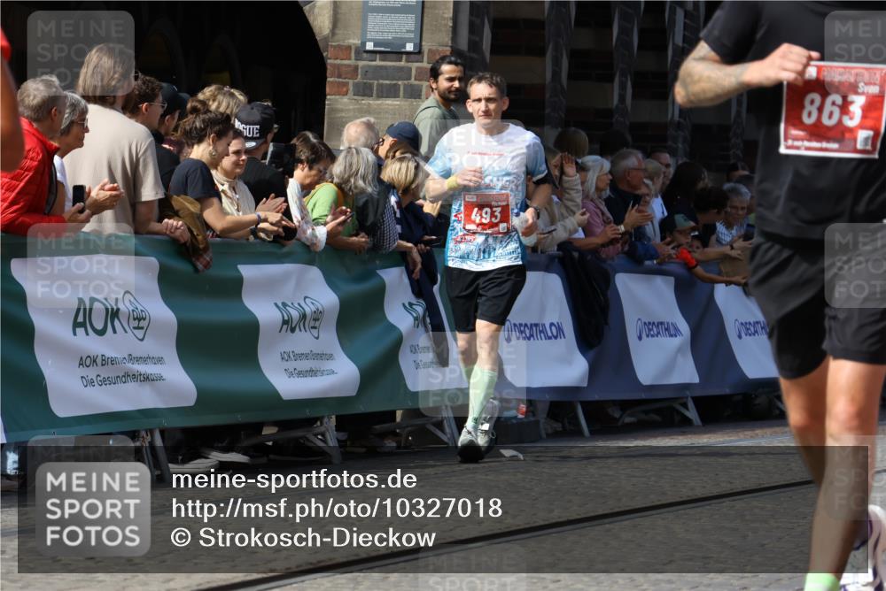 13.09.2026 - 21. swb-Marathon Bremen Strokosch-Dieckow http://msf.ph/oto/10327018 13.09.2026 13:12:20 Ziel 493, 826, 863, 2444, 2447, 2820, 3336, 3703, 4283, 4368, 4698, 5521, 5893, 5940, 6668, 6739, 7621, 9398, 899, 1517, 2480, 3054, 4560, 5416, 6796, 7328, 8981, 9803 meine-sportfotos.de
