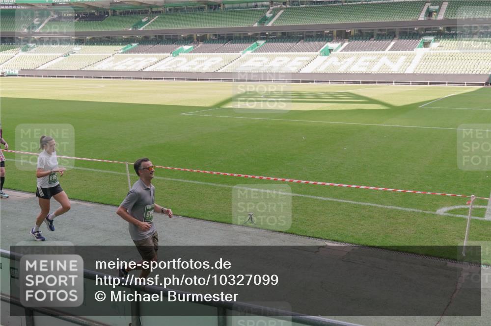 13.09.2026 - 21. swb-Marathon Bremen Michael Burmester http://msf.ph/oto/10327099 13.09.2026 12:56:49 Laufen im Stadion 307, 411, 431, 465, 655, 769, 776, 854, 857, 876, 913, 926, 948, 1010, 1058, 1130, 1254, 1537, 1601, 1645, 1750, 1809, 1900, 1972, 2001, 2040, 2051, 2075, 2122, 2260, 2319, 2324, 2402, 2473, 2493, 2535, 2604, 2634, 2640, 2671, 2761, 2812, 2904, 2948, 3051, 3057, 3078, 3119, 3192, 3202, 3290, 3348, 3411, 3450, 3458, 3508, 3514, 3634, 3685, 3690, 3760, 3813, 3866, 3939, 4101, 4135, 4171, 4174, 4316, 4413, 4479, 4733, 5277, 5430, 5530, 5695, 5867, 6106 meine-sportfotos.de