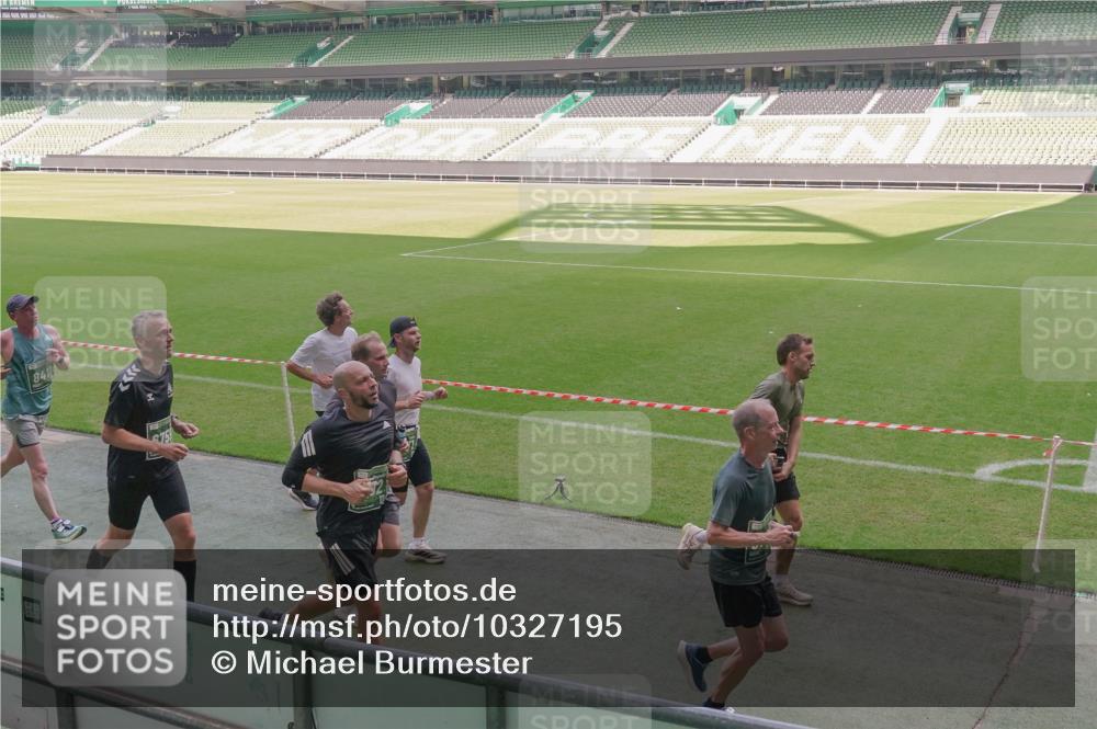 13.09.2026 - 21. swb-Marathon Bremen Michael Burmester http://msf.ph/oto/10327195 13.09.2026 12:56:55 Laufen im Stadion 307, 334, 411, 431, 465, 655, 769, 776, 854, 857, 876, 913, 926, 948, 1010, 1058, 1130, 1254, 1535, 1537, 1601, 1645, 1750, 1809, 1881, 1900, 1972, 2001, 2040, 2051, 2075, 2122, 2260, 2324, 2371, 2402, 2473, 2493, 2535, 2604, 2634, 2640, 2671, 2761, 2812, 2903, 2904, 2948, 3051, 3057, 3078, 3119, 3192, 3202, 3290, 3348, 3411, 3450, 3458, 3508, 3514, 3634, 3685, 3690, 3760, 3813, 3866, 3939, 4101, 4135, 4171, 4174, 4316, 4413, 4479, 4733, 5277, 5430, 5530, 5695, 5867 meine-sportfotos.de