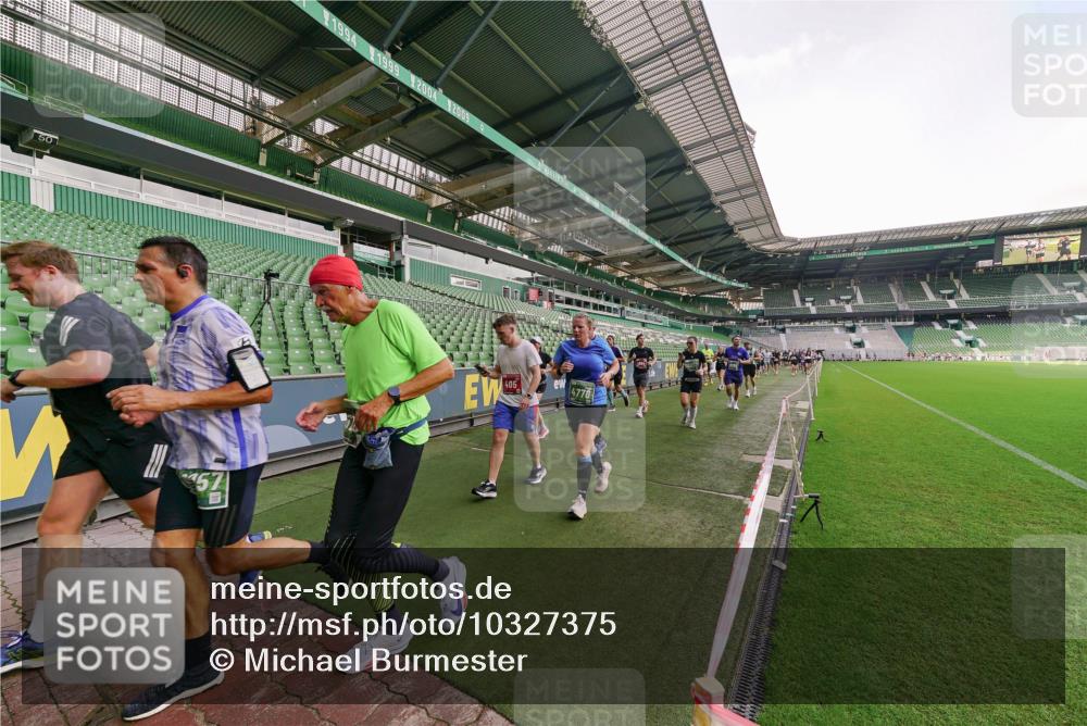 13.09.2026 - 21. swb-Marathon Bremen Michael Burmester http://msf.ph/oto/10327375 13.09.2026 13:32:24 Laufen im Stadion 295, 344, 350, 386, 487, 490, 617, 690, 786, 787, 840, 965, 1133, 1142, 1292, 1310, 1314, 1326, 1329, 1377, 1427, 1591, 1592, 1775, 1801, 1869, 1892, 1897, 1904, 1923, 2077, 2230, 2231, 2253, 2270, 2274, 2320, 2344, 2374, 2456, 2514, 2523, 2539, 2556, 2616, 2630, 2643, 2649, 2677, 2726, 2769, 2848, 2877, 2945, 2952, 3014, 3038, 3094, 3140, 3223, 3350, 3379, 3401, 3426, 3572, 3601, 3644, 3723, 3736, 3746, 3901, 3918, 3944 meine-sportfotos.de