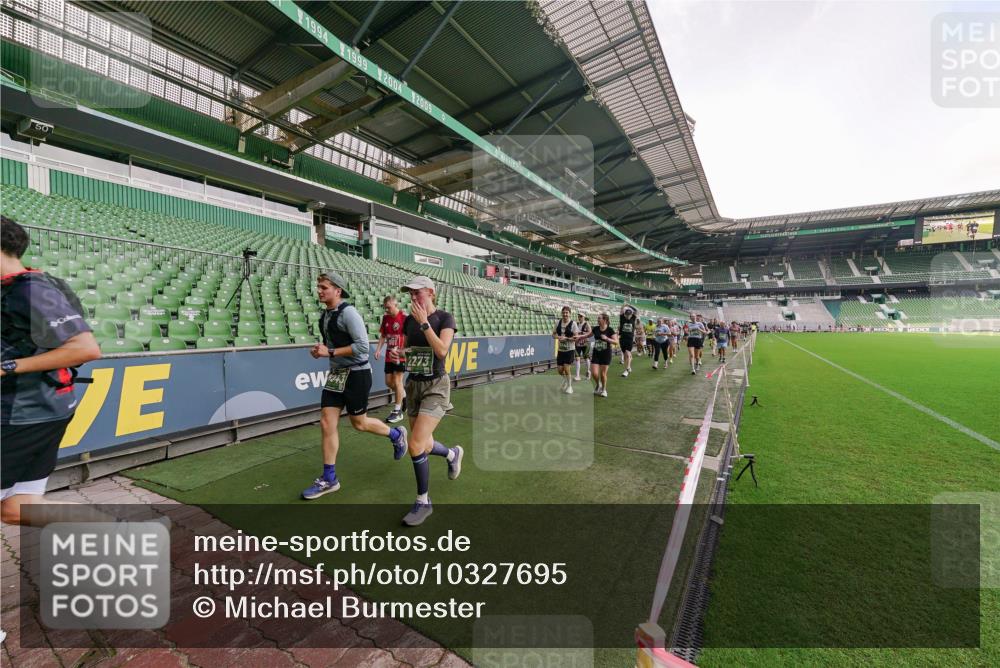 13.09.2026 - 21. swb-Marathon Bremen Michael Burmester http://msf.ph/oto/10327695 13.09.2026 13:33:00 Laufen im Stadion 155, 344, 350, 386, 428, 490, 594, 617, 690, 765, 786, 787, 1001, 1051, 1098, 1133, 1142, 1292, 1310, 1326, 1377, 1427, 1557, 1591, 1592, 1760, 1801, 1869, 1892, 1897, 1923, 2077, 2132, 2226, 2230, 2231, 2253, 2270, 2274, 2320, 2344, 2374, 2399, 2400, 2456, 2514, 2515, 2523, 2539, 2556, 2616, 2630, 2649, 2718, 2769, 2787, 2848, 2945, 2982, 3014, 3140, 3223, 3350, 3379, 3443, 3503, 3572, 3577, 3601, 3614, 3644, 3736, 3746, 3797, 3901, 3911, 3944, 3952 meine-sportfotos.de