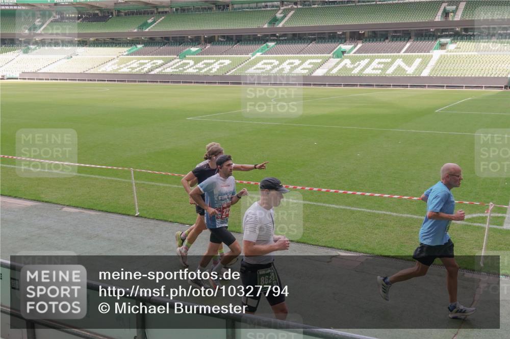 13.09.2026 - 21. swb-Marathon Bremen Michael Burmester http://msf.ph/oto/10327794 13.09.2026 12:57:45 Laufen im Stadion 141, 148, 334, 431, 511, 672, 769, 776, 789, 790, 857, 876, 909, 948, 1010, 1119, 1130, 1191, 1199, 1254, 1281, 1535, 1601, 1642, 1647, 1752, 1809, 1881, 1900, 1931, 1933, 1972, 2001, 2040, 2046, 2051, 2075, 2324, 2343, 2371, 2397, 2402, 2423, 2425, 2473, 2493, 2634, 2640, 2671, 2761, 2771, 2812, 2903, 2904, 3051, 3078, 3138, 3148, 3182, 3186, 3319, 3338, 3450, 3458, 3514, 3534, 3560, 3634, 3655, 3685, 3690, 3695, 3760, 3813, 3866, 3933, 3939, 4101, 4120, 4174, 4316 meine-sportfotos.de
