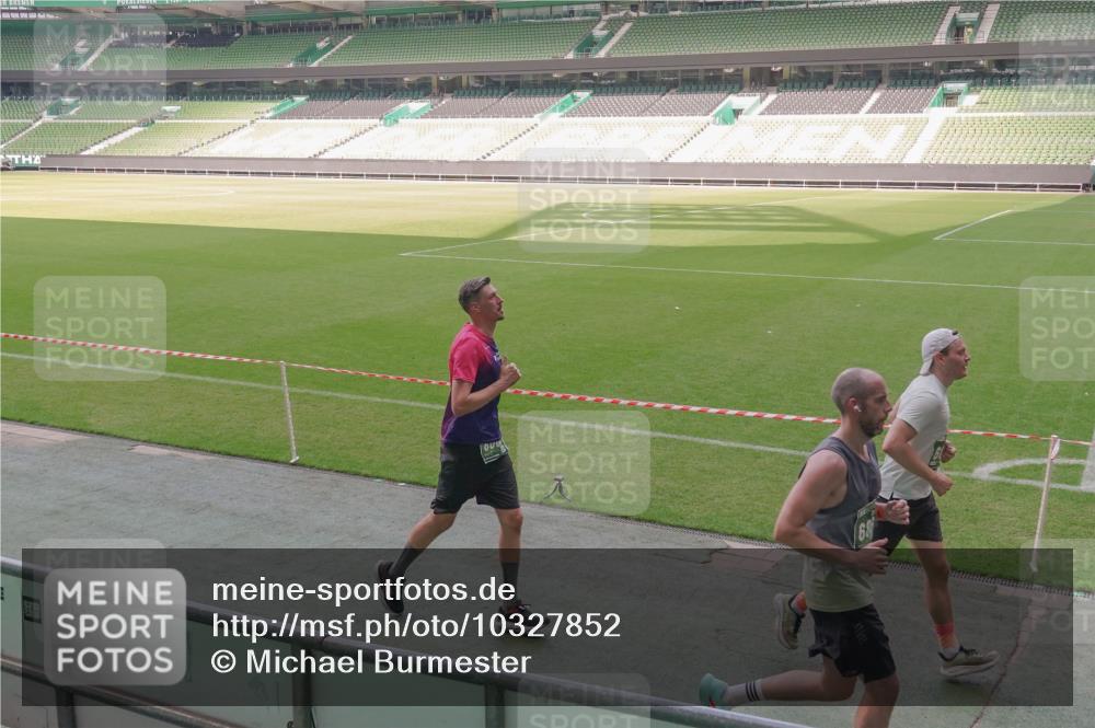 13.09.2026 - 21. swb-Marathon Bremen Michael Burmester http://msf.ph/oto/10327852 13.09.2026 12:57:51 Laufen im Stadion 141, 148, 334, 431, 511, 672, 769, 776, 789, 790, 857, 909, 1010, 1119, 1130, 1191, 1199, 1254, 1281, 1535, 1601, 1642, 1647, 1752, 1809, 1881, 1900, 1931, 1933, 1972, 2046, 2051, 2075, 2324, 2343, 2371, 2397, 2402, 2423, 2425, 2473, 2493, 2634, 2640, 2671, 2761, 2771, 2807, 2903, 2904, 3051, 3078, 3138, 3148, 3182, 3186, 3319, 3338, 3450, 3458, 3514, 3534, 3560, 3634, 3655, 3685, 3690, 3695, 3760, 3813, 3866, 3933, 3939, 4101, 4120, 4174, 4316, 205 meine-sportfotos.de