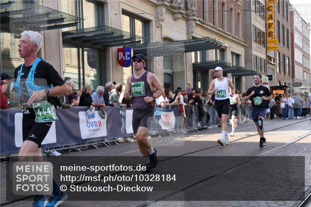 13.09.2026 - 21. swb-Marathon Bremen Strokosch-Dieckow http://msf.ph/oto/10328184 13.09.2026 13:21:05 Ziel 226, 1130, 2904, 2979, 3120, 3202, 3435, 3534, 3655, 4165, 4234, 4445, 4484, 4519, 6357, 6862, 8184, 8270, 8323, 8384, 8408, 8730, 8791, 8923, 9048, 9267, 9268, 9514, 9722, 9900, 769, 854, 1056, 1191, 1881, 2425, 2640, 3356, 3450, 3866, 3933, 4126, 4316, 4362, 4465, 4482, 4612, 4734, 5161, 5213, 5954, 6177, 6357, 6401, 6680, 6970, 7517, 7902, 8005, 8141, 8237, 8622, 8804, 8971, 9267, 9268, 9691, 13120, 13126 meine-sportfotos.de