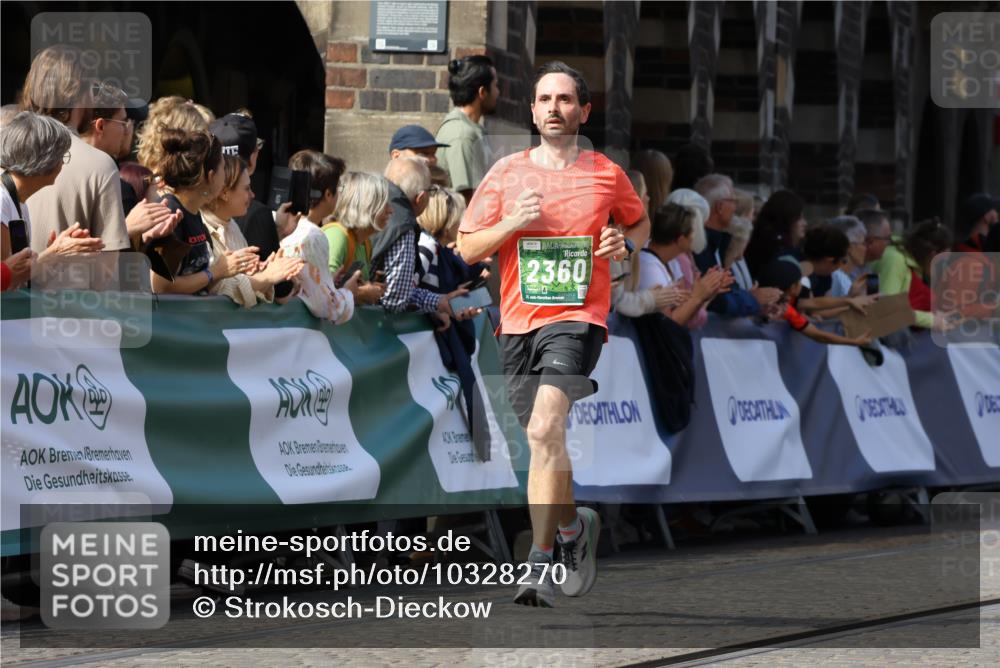 13.09.2026 - 21. swb-Marathon Bremen Strokosch-Dieckow http://msf.ph/oto/10328270 13.09.2026 13:13:22 Ziel 313, 868, 987, 1207, 1513, 2442, 2498, 2559, 2801, 2858, 3625, 4582, 5379, 5769, 5965, 6349, 7874, 8291, 8419, 8798, 9092, 9217, 13140, 779, 2360, 2401, 2767, 2882, 6407, 7493, 8477, 8568, 8840, 8963, 9442 meine-sportfotos.de