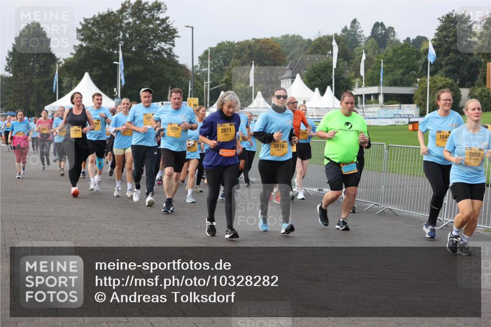 13.09.2026 - Kiel Lauf Andreas Tolksdorf http://msf.ph/oto/10328282 13.09.2026 09:29:22 Kiellinie 12412, 11444, 525, 059, 3205, 2811, 2816, 11, 1545, 2058 meine-sportfotos.de