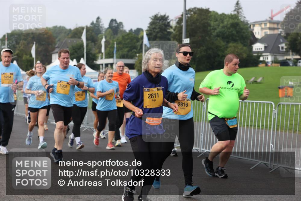 13.09.2026 - Kiel Lauf Andreas Tolksdorf http://msf.ph/oto/10328333 13.09.2026 09:29:24 Kiellinie 5254, 3205, 9833, 4, 38, 2811, 2816 meine-sportfotos.de