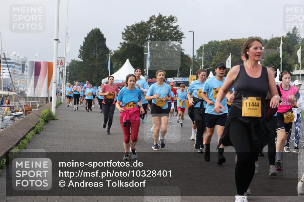 13.09.2026 - Kiel Lauf Andreas Tolksdorf http://msf.ph/oto/10328401 13.09.2026 09:29:27 Kiellinie 36, 9707, 11, 68, 38, 11444, 9755 meine-sportfotos.de