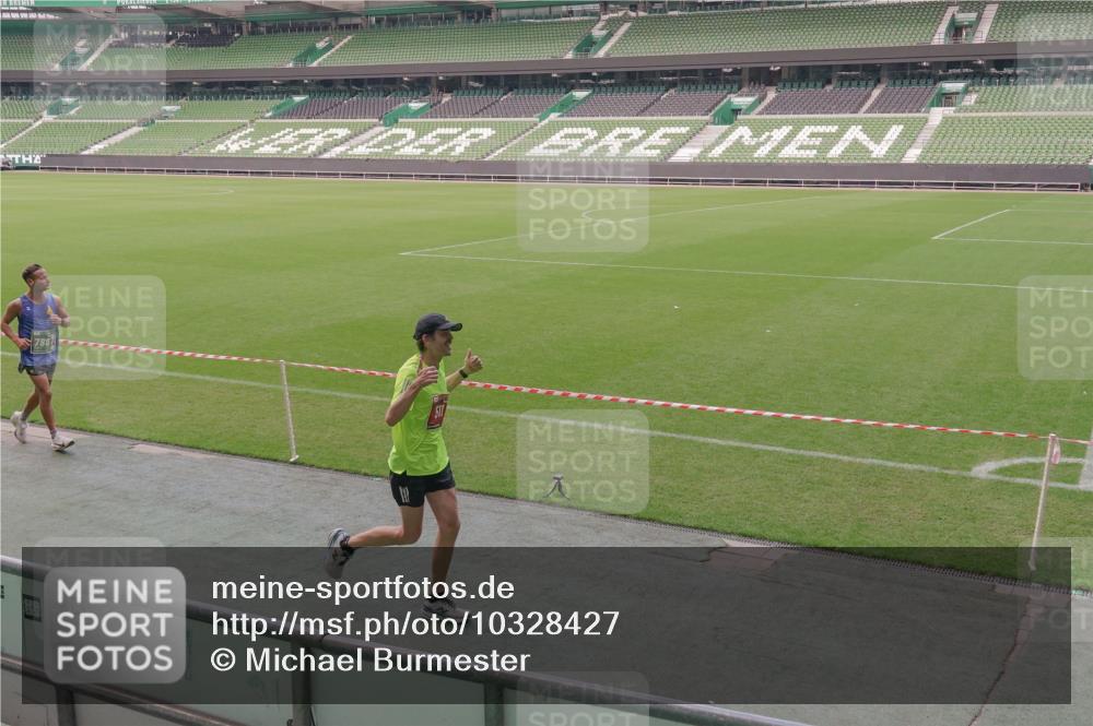 13.09.2026 - 21. swb-Marathon Bremen Michael Burmester http://msf.ph/oto/10328427 13.09.2026 12:58:37 Laufen im Stadion 141, 148, 191, 226, 334, 511, 672, 776, 789, 790, 909, 972, 1010, 1119, 1166, 1191, 1199, 1254, 1281, 1516, 1535, 1642, 1647, 1752, 1809, 1881, 1931, 1933, 2046, 2210, 2324, 2343, 2367, 2371, 2397, 2402, 2423, 2425, 2577, 2771, 2807, 2827, 2885, 2899, 2903, 2904, 2979, 3021, 3051, 3098, 3120, 3138, 3148, 3182, 3186, 3190, 3233, 3319, 3338, 3435, 3516, 3531, 3534, 3560, 3652, 3655, 3685, 3690, 3695, 3866, 3933, 3934, 3939, 4101, 4120, 4174, 205 meine-sportfotos.de