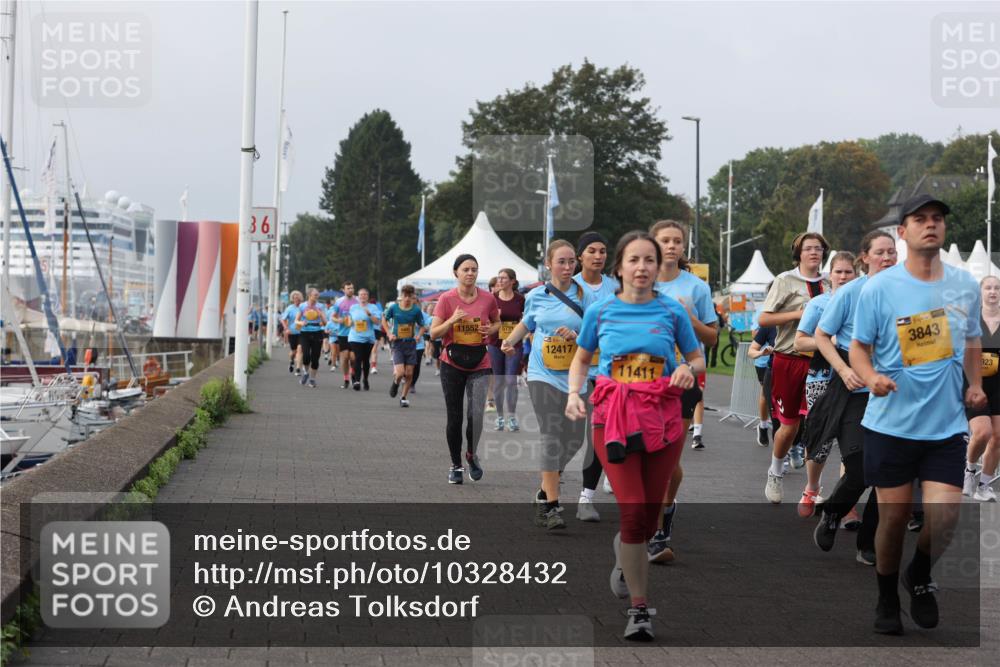 13.09.2026 - Kiel Lauf Andreas Tolksdorf http://msf.ph/oto/10328432 13.09.2026 09:29:28 Kiellinie 36, 11552, 12417, 11411, 1, 39, 3843, 923 meine-sportfotos.de