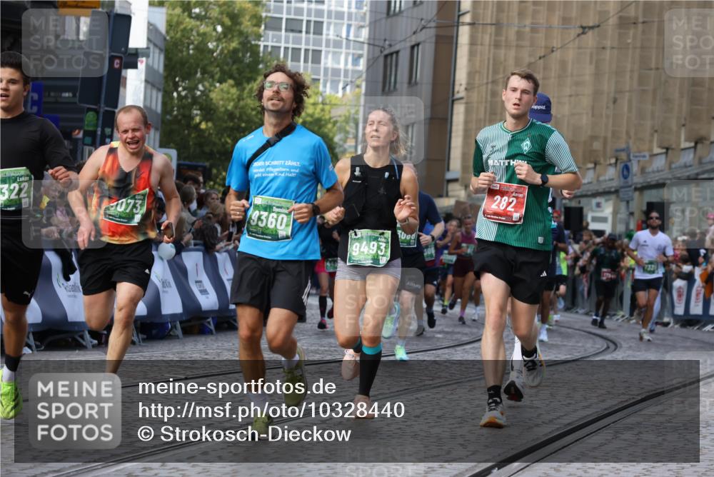 13.09.2026 - 21. swb-Marathon Bremen Strokosch-Dieckow http://msf.ph/oto/10328440 13.09.2026 13:25:04 Ziel 282, 1516, 1582, 2280, 2761, 3015, 3375, 3524, 4198, 4262, 4277, 5328, 5664, 6360, 6626, 6807, 7854, 8636, 8853, 8881, 9541, 10069, 10071, 10097, 10103, 1080, 1119, 1166, 1436, 1448, 2046, 2322, 3105, 3168, 3187, 4294, 4459, 4918, 6113, 7306, 7326, 8245, 9036, 9073, 9360, 9493, 9563, 13088 meine-sportfotos.de