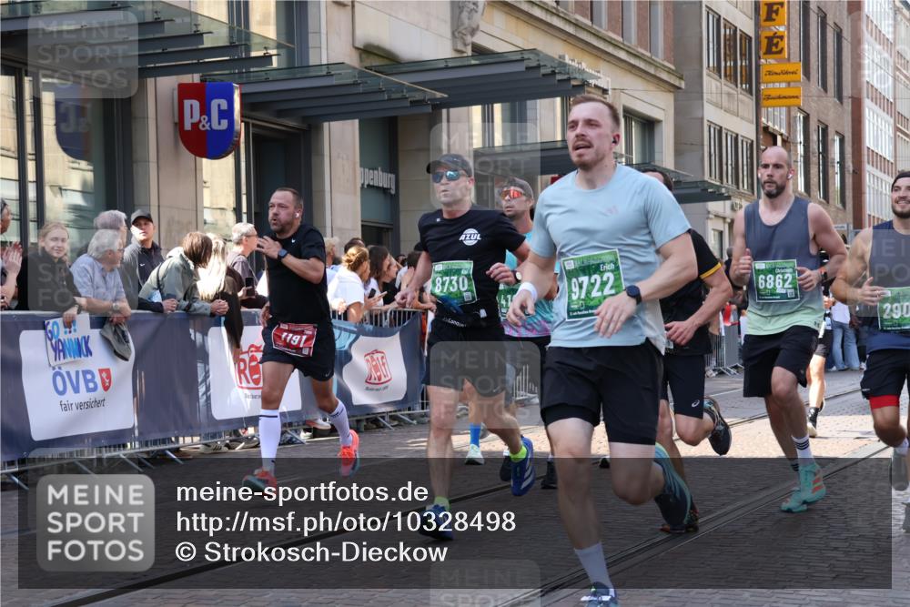 13.09.2026 - 21. swb-Marathon Bremen Strokosch-Dieckow http://msf.ph/oto/10328498 13.09.2026 13:21:14 Ziel 1130, 1254, 2088, 2397, 2570, 2904, 3120, 3202, 3290, 3435, 3534, 3655, 3695, 3930, 4165, 4234, 4445, 4484, 4519, 5542, 6862, 6865, 7176, 8184, 8270, 8384, 8730, 8923, 9048, 9059, 9514, 9722, 9900, 13145, 226, 854, 1056, 1191, 2425, 2979, 3450, 3534, 3933, 4126, 4316, 4362, 4465, 4734, 6357, 6401, 6970, 7902, 8237, 8323, 8408, 8622, 8791, 8971, 9267, 9268, 13120 meine-sportfotos.de