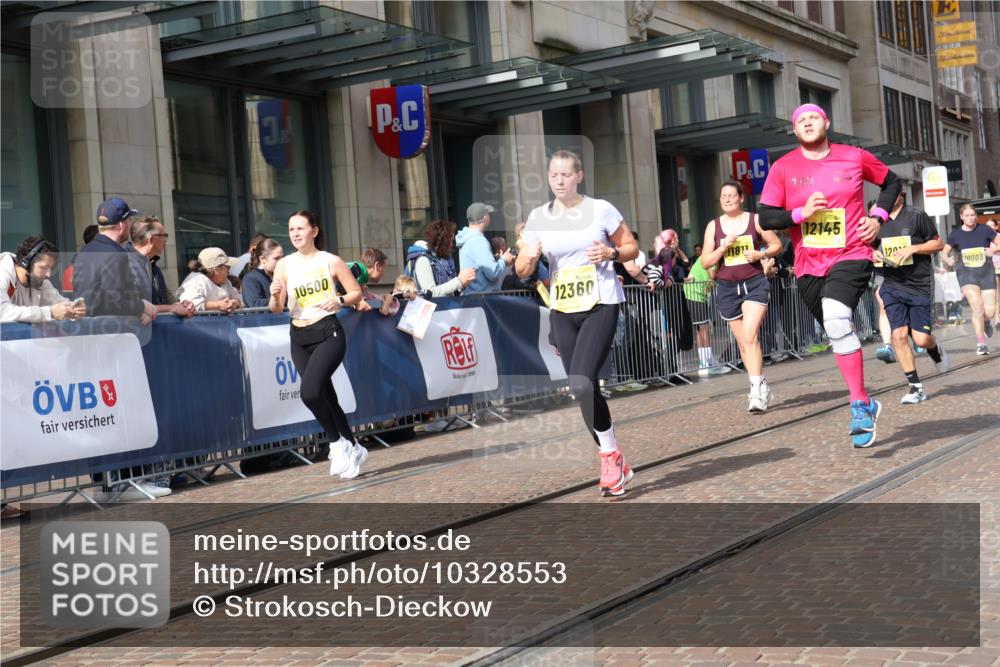 13.09.2026 - 21. swb-Marathon Bremen Strokosch-Dieckow http://msf.ph/oto/10328553 13.09.2026 11:01:56 Ziel 10153, 10154, 10173, 10273, 10274, 10278, 10331, 10338, 10439, 10473, 10500, 10617, 10636, 10738, 10803, 10885, 10915, 10924, 10943, 11249, 11505, 11576, 11811, 11853, 11886, 12016, 12042, 12094, 12134, 12135, 12145, 12360, 12437, 12506, 10257, 10332, 10409, 10444, 10497, 10817, 11075, 11115, 11150, 11268, 11305, 11369, 11412, 11413, 11436, 11479, 11486, 11668, 11747, 11859, 11985, 11986, 12095, 12379, 12412, 12466 meine-sportfotos.de