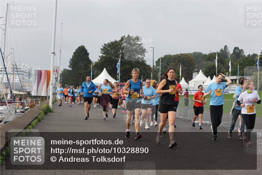 13.09.2026 - Kiel Lauf Andreas Tolksdorf http://msf.ph/oto/10328890 13.09.2026 09:30:06 Kiellinie 36, 2657, 09, 3, 0, 7864, 761 meine-sportfotos.de