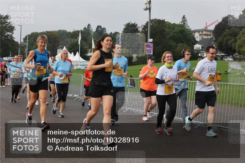 13.09.2026 - Kiel Lauf Andreas Tolksdorf http://msf.ph/oto/10328916 13.09.2026 09:30:07 Kiellinie 9446, 657, 544, 7864, 2691, 761, 11814, 7185 meine-sportfotos.de