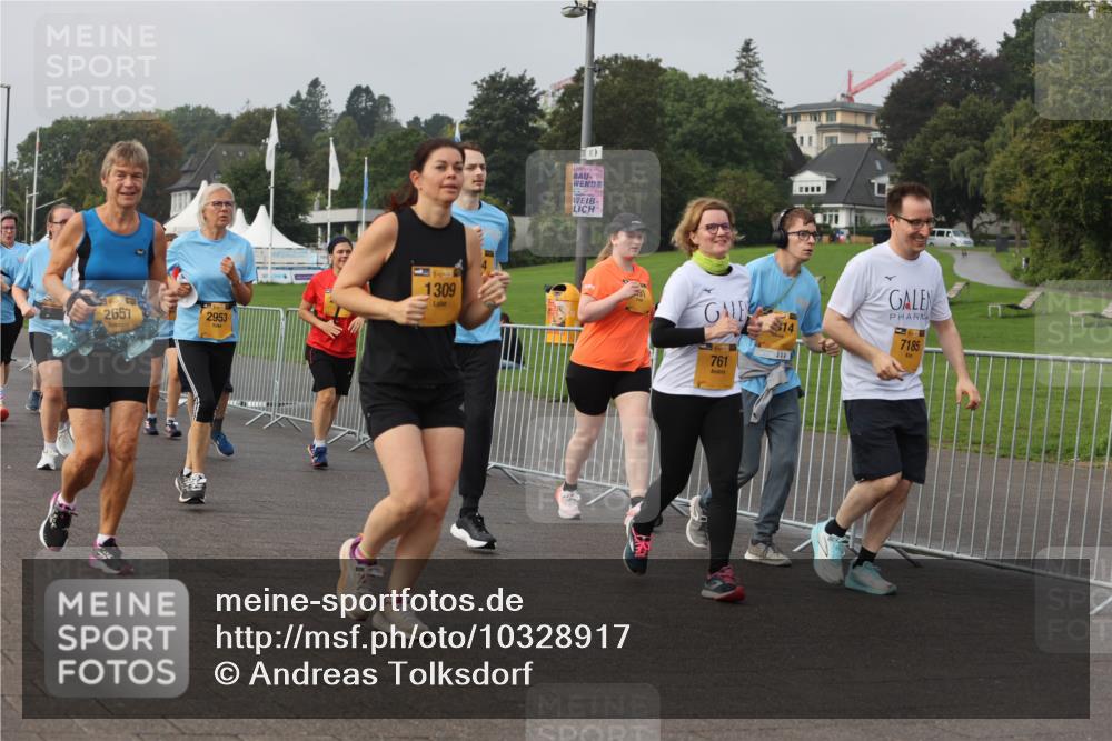 13.09.2026 - Kiel Lauf Andreas Tolksdorf http://msf.ph/oto/10328917 13.09.2026 09:30:07 Kiellinie 2657, 2953, 39, 1309, 91, 14, 7185, 39, 761 meine-sportfotos.de