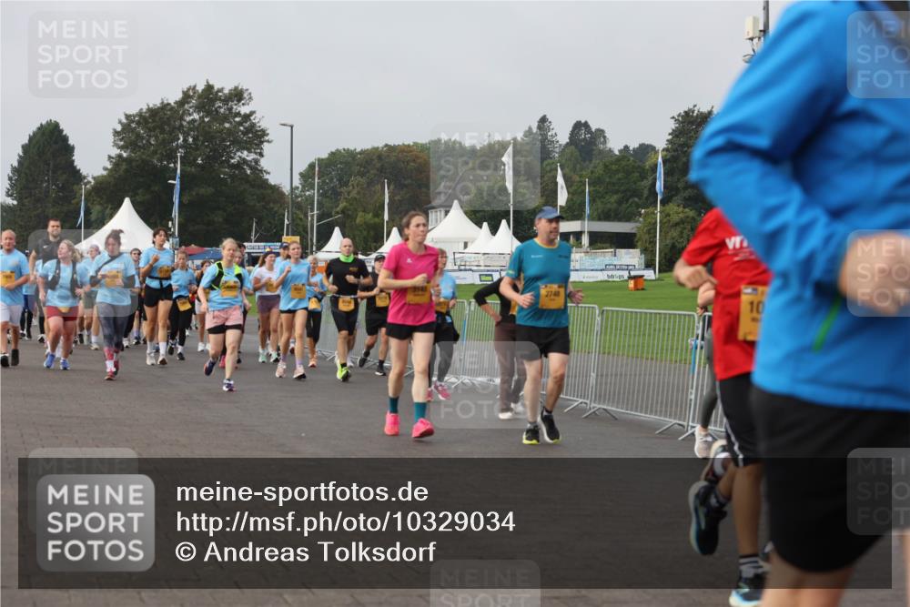 13.09.2026 - Kiel Lauf Andreas Tolksdorf http://msf.ph/oto/10329034 13.09.2026 09:30:14 Kiellinie 2748, 10 meine-sportfotos.de