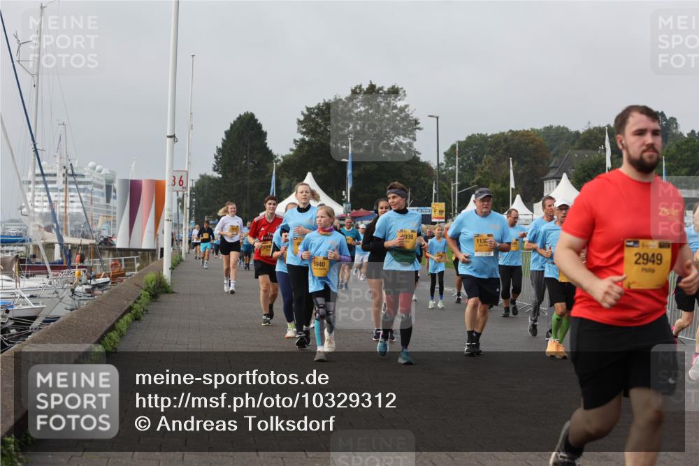 13.09.2026 - Kiel Lauf Andreas Tolksdorf http://msf.ph/oto/10329312 13.09.2026 09:30:36 Kiellinie 36, 294, 5940, 938, 1130, 2949 meine-sportfotos.de
