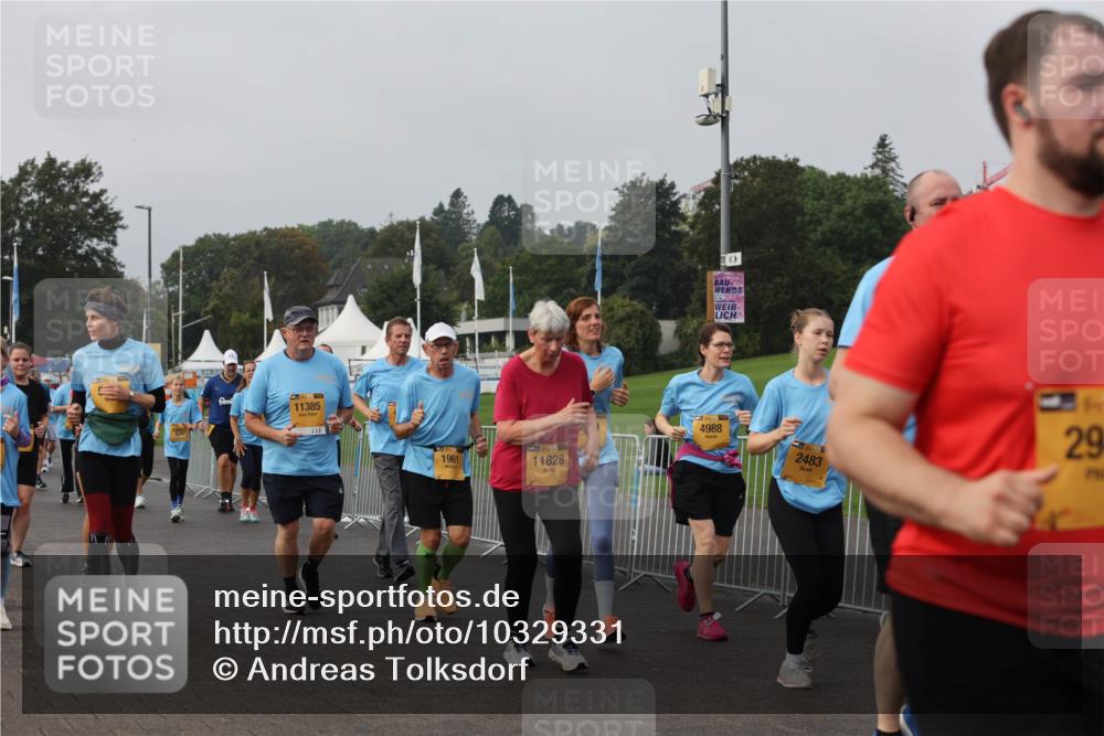 13.09.2026 - Kiel Lauf Andreas Tolksdorf http://msf.ph/oto/10329331 13.09.2026 09:30:37 Kiellinie 11385, 1961, 11828, 4988, 2483, 29 meine-sportfotos.de