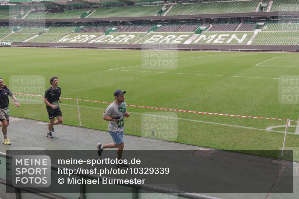 13.09.2026 - 21. swb-Marathon Bremen Michael Burmester http://msf.ph/oto/10329339 13.09.2026 13:00:00 Laufen im Stadion 135, 191, 226, 232, 260, 342, 651, 745, 972, 1080, 1166, 1209, 1368, 1493, 1494, 1516, 1650, 1861, 1935, 1963, 2088, 2210, 2289, 2293, 2306, 2322, 2367, 2427, 2481, 2517, 2570, 2577, 2686, 2700, 2708, 2806, 2827, 2885, 2899, 2906, 2914, 2953, 2961, 2967, 2979, 3015, 3021, 3076, 3098, 3105, 3120, 3124, 3145, 3168, 3173, 3190, 3233, 3273, 3354, 3385, 3435, 3480, 3516, 3531, 3642, 3652, 3729, 3774, 3855, 3856, 3861, 3930, 3934 meine-sportfotos.de