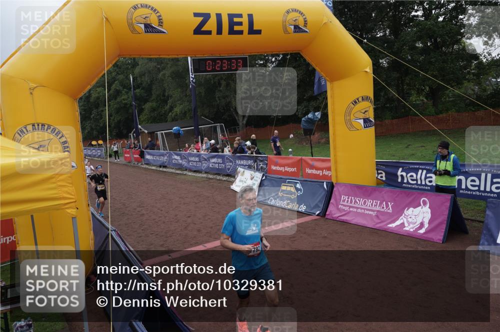 13.09.2026 - Airport Race Dennis Weichert http://msf.ph/oto/10329381 13.09.2026 10:24:07 Ziel 1792, 5136, 5298, 5345, 5369, 5370 meine-sportfotos.de