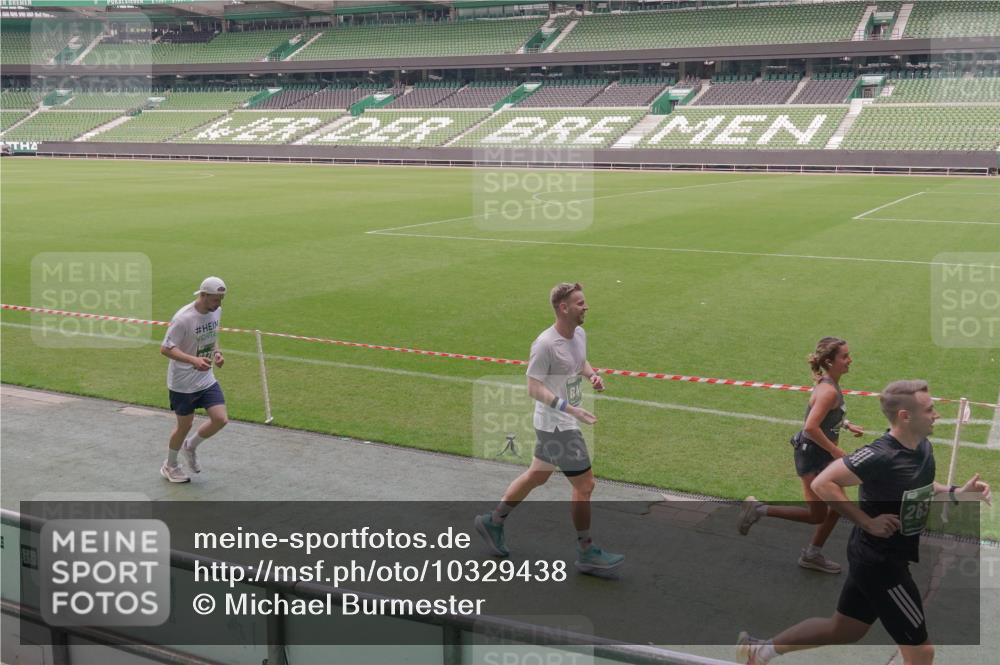 13.09.2026 - 21. swb-Marathon Bremen Michael Burmester http://msf.ph/oto/10329438 13.09.2026 13:00:09 Laufen im Stadion 135, 191, 226, 232, 242, 260, 342, 651, 687, 745, 972, 1080, 1166, 1209, 1368, 1493, 1494, 1516, 1650, 1861, 1935, 1963, 2088, 2210, 2289, 2293, 2306, 2322, 2367, 2409, 2427, 2481, 2485, 2490, 2517, 2560, 2570, 2577, 2658, 2686, 2700, 2708, 2781, 2806, 2827, 2885, 2899, 2906, 2914, 2953, 2961, 2967, 2979, 3015, 3021, 3076, 3098, 3105, 3124, 3145, 3168, 3173, 3190, 3233, 3273, 3354, 3385, 3435, 3480, 3516, 3524, 3531, 3642, 3652, 3729, 3774, 3855, 3856, 3861, 3930, 3934 meine-sportfotos.de