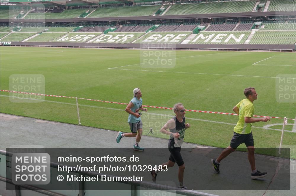 13.09.2026 - 21. swb-Marathon Bremen Michael Burmester http://msf.ph/oto/10329483 13.09.2026 13:00:12 Laufen im Stadion 135, 191, 226, 232, 242, 260, 342, 651, 687, 745, 972, 1080, 1166, 1209, 1368, 1493, 1494, 1516, 1650, 1861, 1935, 1963, 2088, 2210, 2289, 2293, 2306, 2322, 2409, 2427, 2481, 2485, 2490, 2517, 2560, 2570, 2577, 2658, 2686, 2700, 2708, 2781, 2806, 2827, 2885, 2899, 2906, 2914, 2953, 2961, 2967, 2979, 3015, 3021, 3076, 3098, 3105, 3124, 3145, 3168, 3173, 3190, 3233, 3273, 3354, 3385, 3480, 3516, 3524, 3531, 3642, 3652, 3729, 3774, 3855, 3856, 3861, 3930, 3934 meine-sportfotos.de