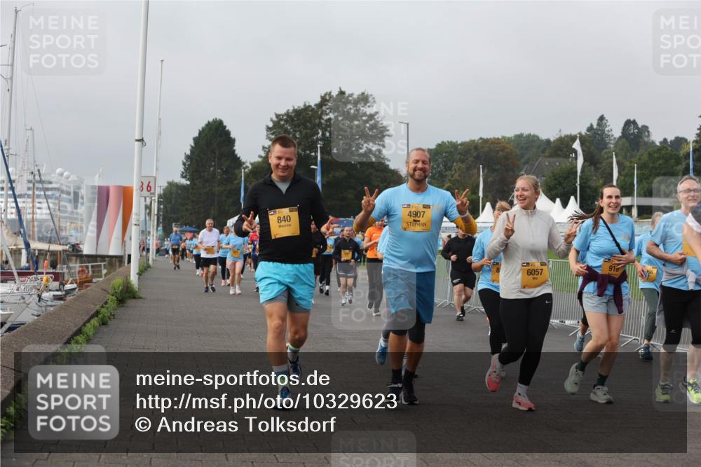 13.09.2026 - Kiel Lauf Andreas Tolksdorf http://msf.ph/oto/10329623 13.09.2026 09:30:54 Kiellinie 36, 35, 840, 1, 38, 4907, 6057, 919 meine-sportfotos.de