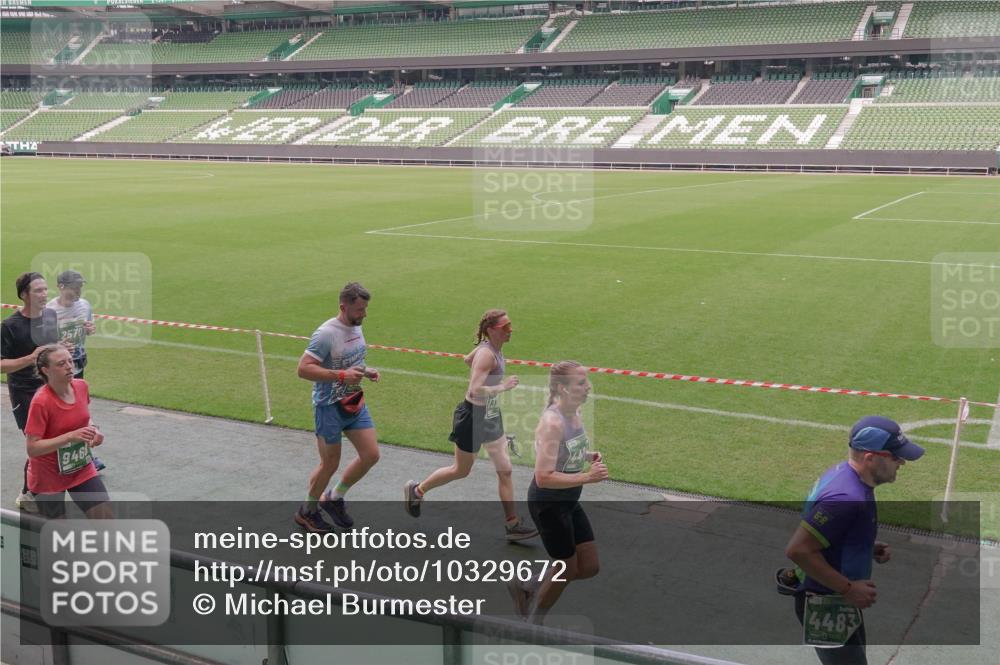 13.09.2026 - 21. swb-Marathon Bremen Michael Burmester http://msf.ph/oto/10329672 13.09.2026 13:00:25 Laufen im Stadion 135, 191, 226, 232, 242, 260, 318, 342, 440, 651, 687, 745, 972, 1080, 1166, 1209, 1368, 1493, 1494, 1516, 1650, 1861, 1935, 1963, 2088, 2210, 2289, 2293, 2306, 2322, 2370, 2409, 2427, 2481, 2485, 2490, 2517, 2560, 2561, 2570, 2627, 2658, 2686, 2700, 2708, 2781, 2806, 2827, 2885, 2899, 2906, 2914, 2953, 2961, 2967, 2979, 3015, 3076, 3098, 3105, 3124, 3145, 3168, 3173, 3190, 3233, 3273, 3354, 3385, 3480, 3516, 3524, 3531, 3642, 3652, 3729, 3774, 3855, 3856, 3861, 3930, 3934 meine-sportfotos.de