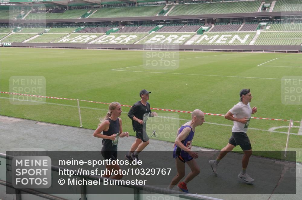 13.09.2026 - 21. swb-Marathon Bremen Michael Burmester http://msf.ph/oto/10329767 13.09.2026 13:00:36 Laufen im Stadion 135, 232, 242, 260, 282, 318, 342, 440, 651, 687, 745, 1080, 1166, 1209, 1368, 1448, 1493, 1494, 1516, 1582, 1650, 1861, 1935, 1963, 2088, 2289, 2293, 2306, 2322, 2370, 2409, 2427, 2481, 2485, 2490, 2491, 2517, 2560, 2561, 2570, 2627, 2658, 2686, 2700, 2708, 2781, 2806, 2899, 2906, 2914, 2953, 2961, 2967, 3015, 3076, 3105, 3124, 3145, 3168, 3173, 3190, 3273, 3354, 3372, 3375, 3385, 3480, 3524, 3526, 3531, 3642, 3652, 3729, 3774, 3855, 3856, 3861, 3930 meine-sportfotos.de