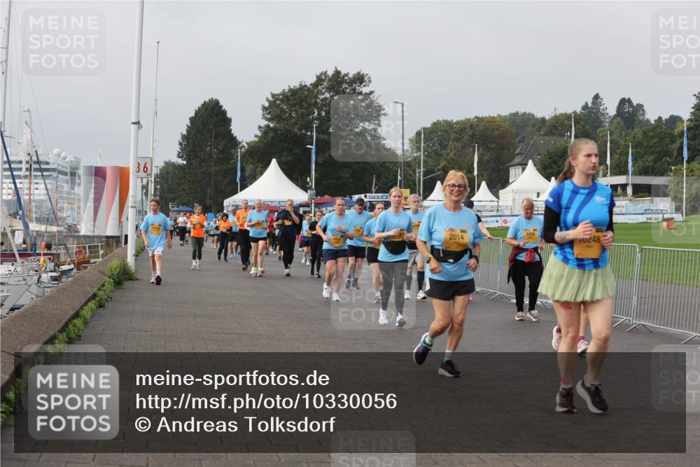13.09.2026 - Kiel Lauf Andreas Tolksdorf http://msf.ph/oto/10330056 13.09.2026 09:31:25 Kiellinie 36, 7127, 2014, 248 meine-sportfotos.de