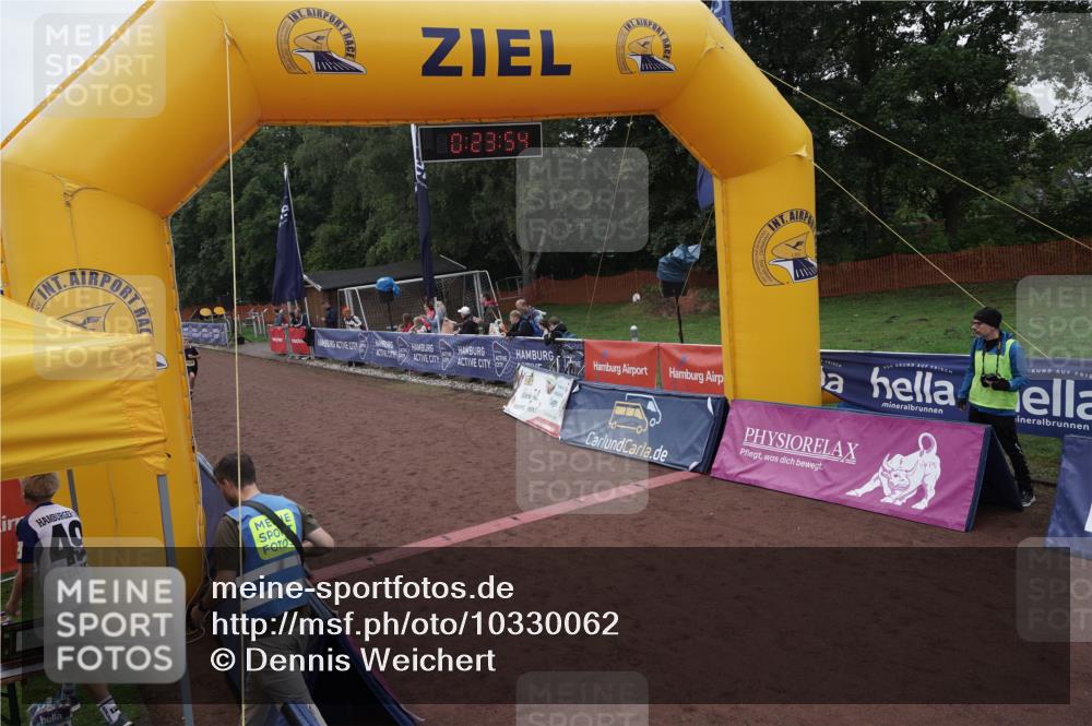 13.09.2026 - Airport Race Dennis Weichert http://msf.ph/oto/10330062 13.09.2026 10:24:27 Ziel 4017, 5018, 5145, 5147 meine-sportfotos.de