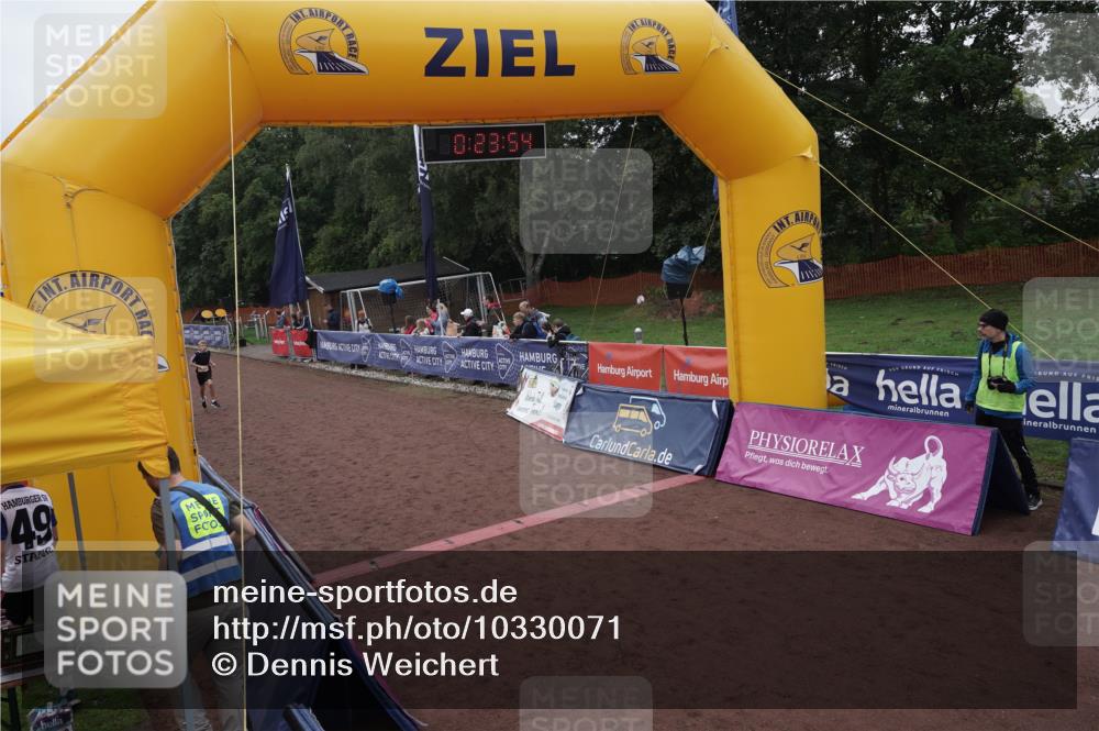13.09.2026 - Airport Race Dennis Weichert http://msf.ph/oto/10330071 13.09.2026 10:24:28 Ziel 5018, 5145, 5147 meine-sportfotos.de