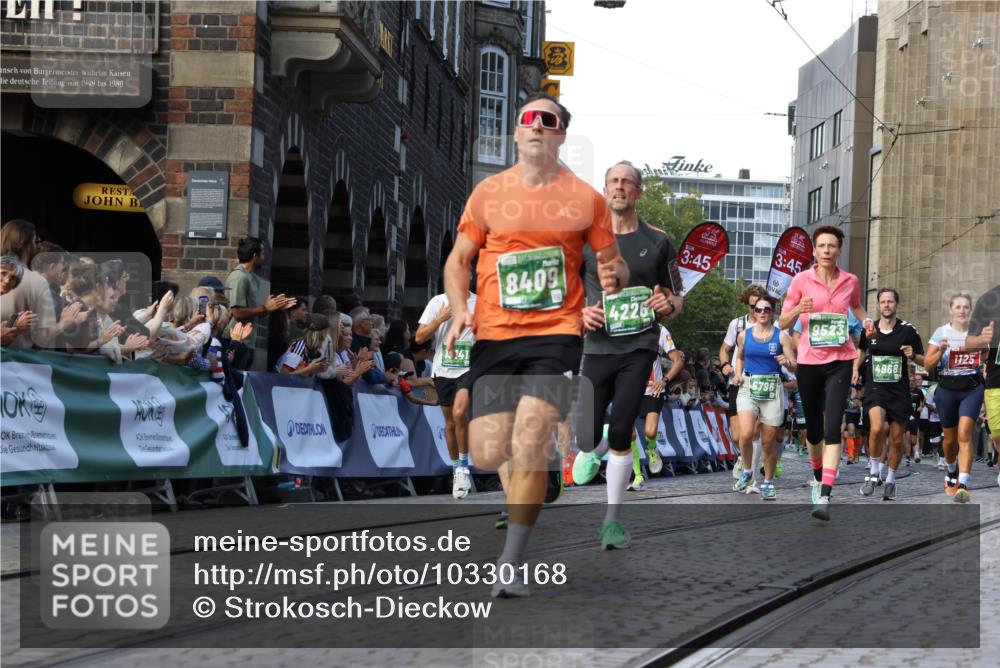 13.09.2026 - 21. swb-Marathon Bremen Strokosch-Dieckow http://msf.ph/oto/10330168 13.09.2026 13:14:49 Ziel 199, 376, 469, 1043, 1125, 1492, 1814, 2203, 2913, 3085, 3545, 3821, 3834, 4452, 4685, 5239, 5794, 5836, 5986, 6130, 6506, 7117, 7659, 7826, 8366, 8456, 9242, 9783, 9868, 10016, 889, 1510, 1748, 2383, 3206, 3504, 3717, 4226, 4968, 5294, 5298, 5315, 5417, 5471, 5796, 6351, 6379, 6404, 6521, 6528, 6717, 7190, 8238, 9363, 9523, 9797, 13141 meine-sportfotos.de