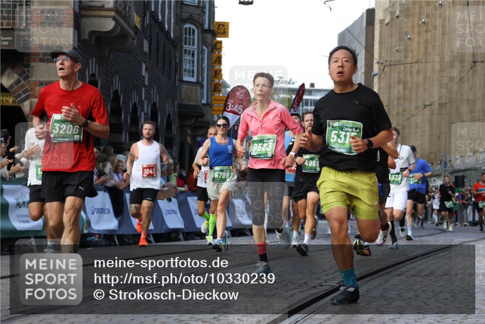 13.09.2026 - 21. swb-Marathon Bremen Strokosch-Dieckow http://msf.ph/oto/10330239 13.09.2026 13:14:50 Ziel 199, 376, 469, 1043, 1125, 1492, 1814, 2913, 3085, 3545, 3821, 3834, 4452, 4685, 5239, 5794, 5836, 5986, 6130, 6506, 7117, 7782, 7826, 8366, 8456, 9242, 9868, 10016, 889, 1510, 2383, 3206, 3504, 3717, 4968, 5294, 5298, 5417, 5471, 5796, 6351, 6379, 6404, 6521, 6528, 6717, 7190, 8238, 9363, 9523, 9797, 13141 meine-sportfotos.de