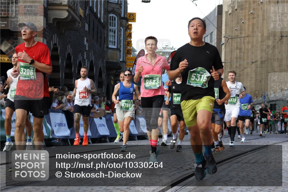 13.09.2026 - 21. swb-Marathon Bremen Strokosch-Dieckow http://msf.ph/oto/10330264 13.09.2026 13:14:51 Ziel 199, 376, 469, 1043, 1125, 1492, 1814, 2251, 2971, 3085, 3545, 3821, 3834, 4452, 4586, 4685, 5239, 5794, 5836, 6130, 6506, 7117, 7782, 7826, 8366, 8456, 9242, 9868, 10016, 1510, 2383, 3504, 3717, 4968, 5294, 5298, 5417, 5471, 5796, 6351, 6379, 6404, 6521, 6528, 6717, 7190, 7432, 8238, 9363, 9523, 9797, 13141 meine-sportfotos.de