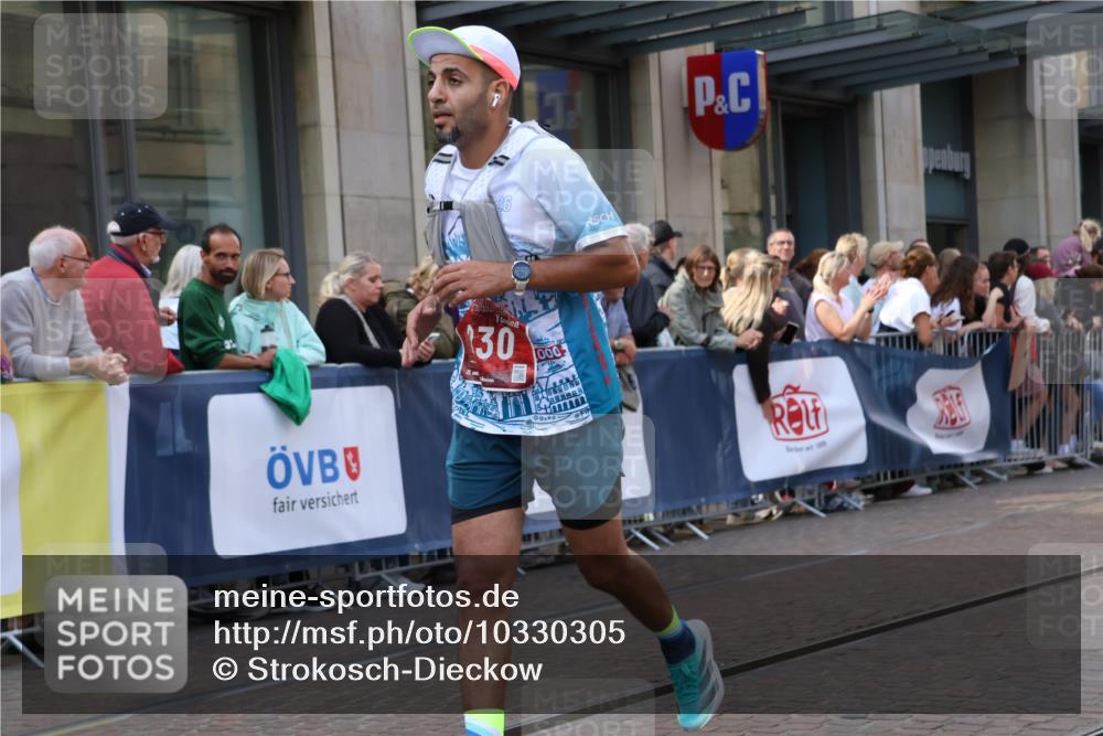 13.09.2026 - 21. swb-Marathon Bremen Strokosch-Dieckow http://msf.ph/oto/10330305 13.09.2026 13:22:05 Ziel 1601, 1645, 1933, 2481, 2499, 3021, 3855, 4204, 4211, 4697, 6621, 6891, 7625, 7917, 8447, 8574, 9668, 141, 148, 572, 1209, 1645, 2051, 3021, 3338, 3652, 3774, 3934, 4581, 4735, 5193, 6976, 7098, 8438, 8452, 8924, 8947, 9421, 9599, 9839, 10120 meine-sportfotos.de