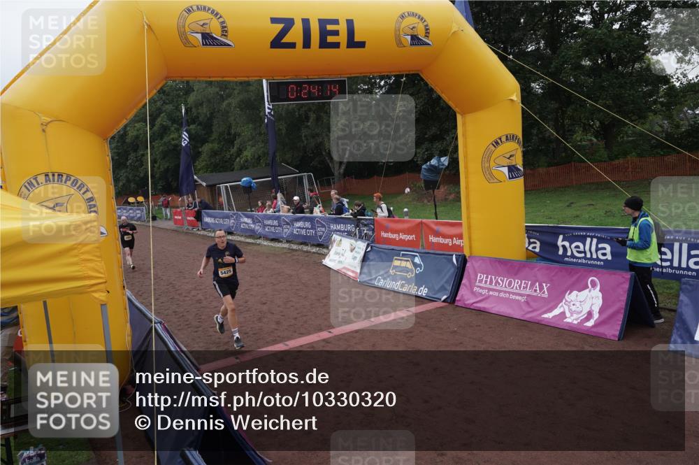 13.09.2026 - Airport Race Dennis Weichert http://msf.ph/oto/10330320 13.09.2026 10:24:48 Ziel 5065, 5425, 5472 meine-sportfotos.de