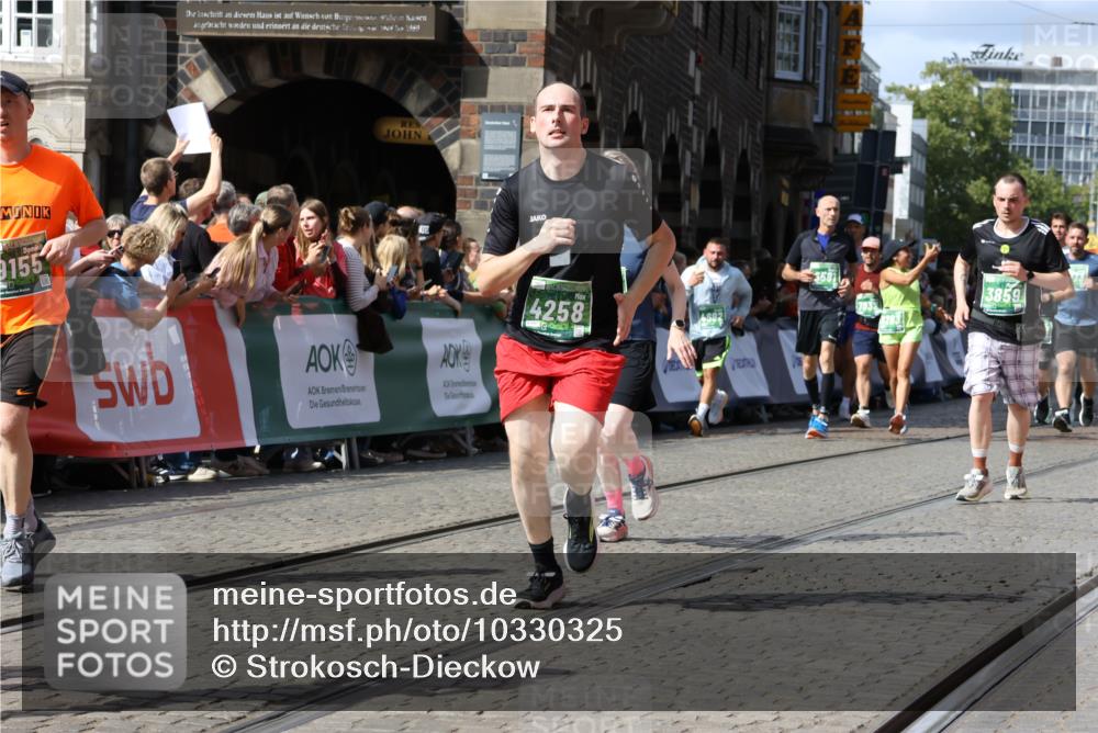 13.09.2026 - 21. swb-Marathon Bremen Strokosch-Dieckow http://msf.ph/oto/10330325 13.09.2026 13:31:29 Ziel 217, 1398, 1479, 2244, 2513, 2802, 2902, 3396, 3762, 3800, 4477, 4647, 5673, 5720, 5846, 6307, 6419, 6619, 6732, 7198, 7296, 7359, 7637, 7798, 7812, 7882, 8035, 8097, 8342, 8382, 8543, 8726, 9147, 9274, 9337, 9822, 9937, 9958, 9962, 9969, 9976, 9977, 13152, 310, 1600, 3115, 3239, 3858, 3859, 4164, 4273, 4692, 4889, 5426, 6039, 6062, 6100, 6193, 6213, 6581, 6602, 7032, 7260, 7608, 7941, 8042, 8166, 8205, 8206, 8364, 8495, 8522, 9033, 9293, 9568, 9903, 9914, 13151 meine-sportfotos.de