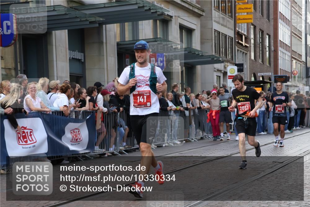 13.09.2026 - 21. swb-Marathon Bremen Strokosch-Dieckow http://msf.ph/oto/10330334 13.09.2026 13:22:07 Ziel 1601, 1933, 2481, 2499, 3855, 4204, 4211, 4483, 4697, 6621, 6891, 7586, 7625, 8447, 8547, 8574, 8694, 9668, 141, 148, 1209, 1645, 2051, 3021, 3338, 3652, 3774, 3934, 4581, 4735, 5193, 6976, 7098, 7625, 7917, 8438, 8452, 8924, 8947, 9421, 9599, 9839, 10120 meine-sportfotos.de