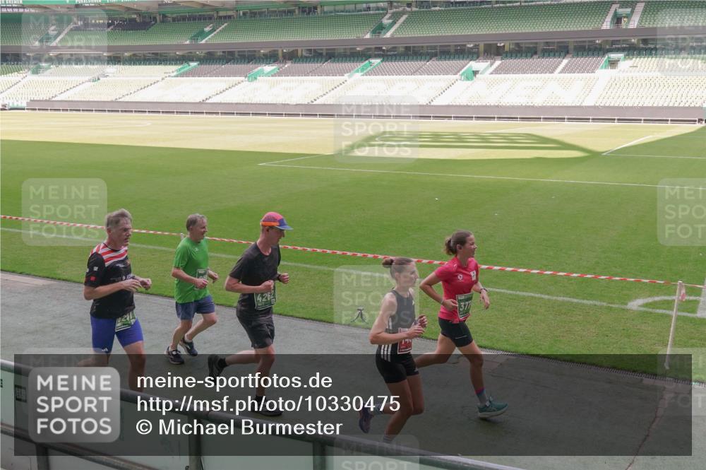 13.09.2026 - 21. swb-Marathon Bremen Michael Burmester http://msf.ph/oto/10330475 13.09.2026 13:01:52 Laufen im Stadion 150, 242, 282, 318, 440, 531, 687, 722, 930, 936, 946, 1006, 1067, 1163, 1250, 1436, 1448, 1582, 1896, 2033, 2047, 2062, 2292, 2345, 2370, 2378, 2409, 2427, 2485, 2490, 2491, 2560, 2561, 2627, 2638, 2658, 2666, 2668, 2700, 2708, 2781, 2906, 2967, 2987, 3013, 3044, 3163, 3164, 3168, 3173, 3187, 3248, 3294, 3334, 3372, 3374, 3375, 3385, 3392, 3524, 3526, 3527, 3603, 3642, 3667, 3721, 3774, 3806, 3852, 3856, 3893, 4000, 4506, 4558 meine-sportfotos.de